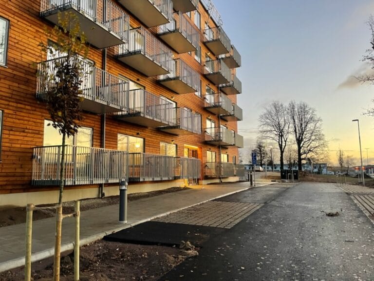 Hyresbostad på Råssnäsvägen 4, Motala, bild 1