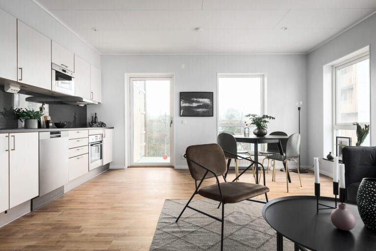 Hyresbostad på Sjöjungfrugatan 8, Västerås, bild 1