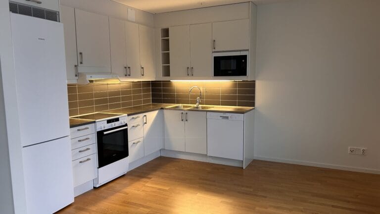 Hyresbostad på Polstjärnegatan 25 A, Västerås, bild 1