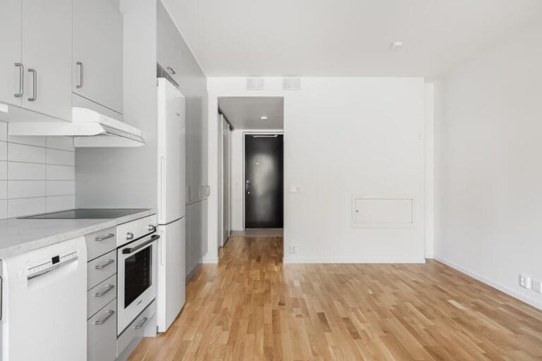 Hyresbostad på Husbytorpsvägen 7D, Upplands-Bro, bild 2