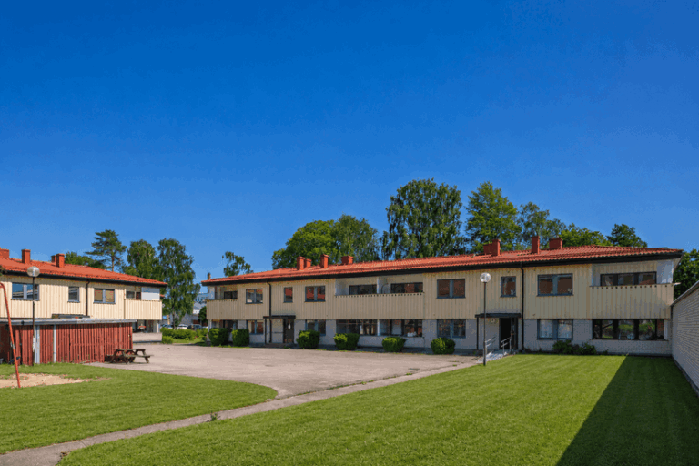 Hyresbostad på Slåttervägen 60, Trollhättan, bild 1