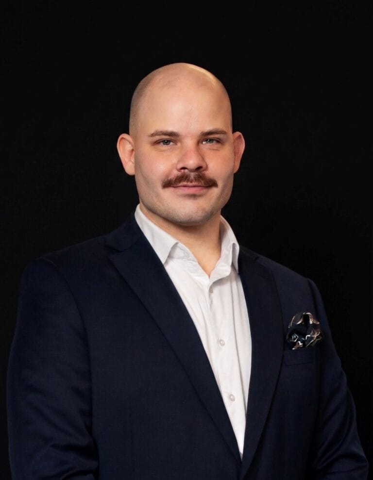 Porträtt av Ludde Janhans Ahlström