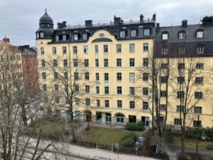 Karlbergsvägen 70B, 4tr – bild 1