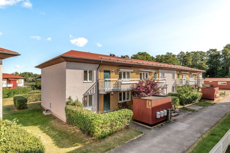 Skogsvägen 22E – bild 1